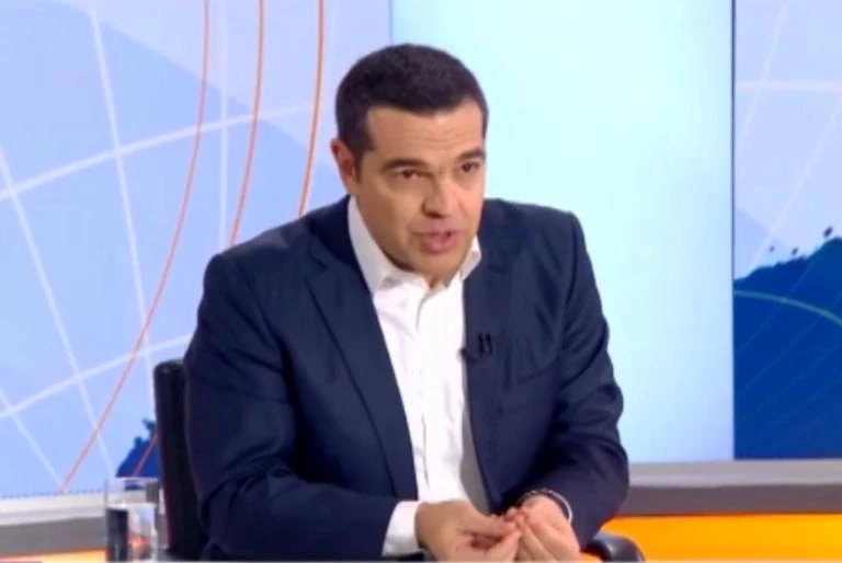 Το απρόοπτο στη συνέντευξη του Τσίπρα που τον έκανε να τα χάσει (βίντεο)